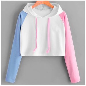 Crop hoddie NWOT